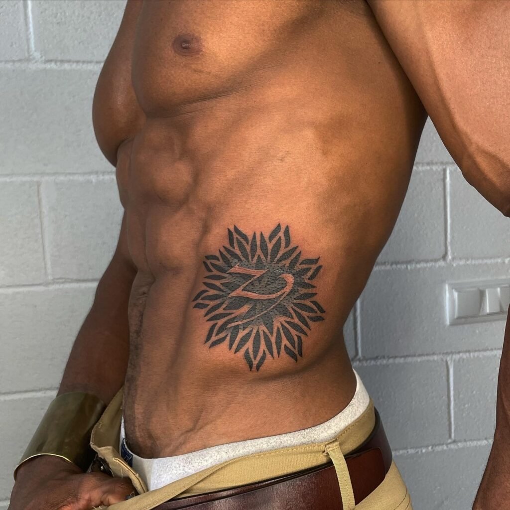 tattoo-geometrico-dibujo -abdomen