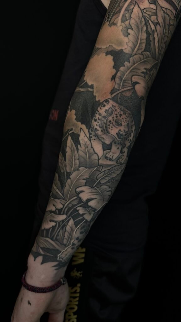 tattoo-illustrativo-jaguar-selva