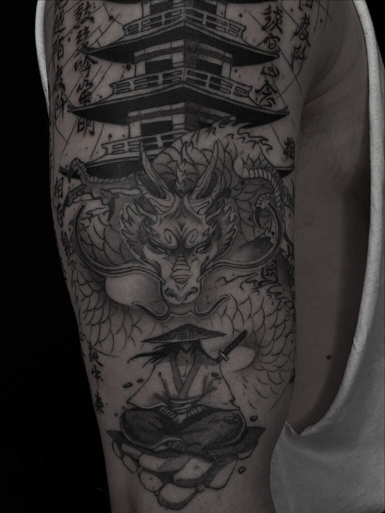 tattoo-japones-dibujo-manga-color-mandala-dragon-samurai