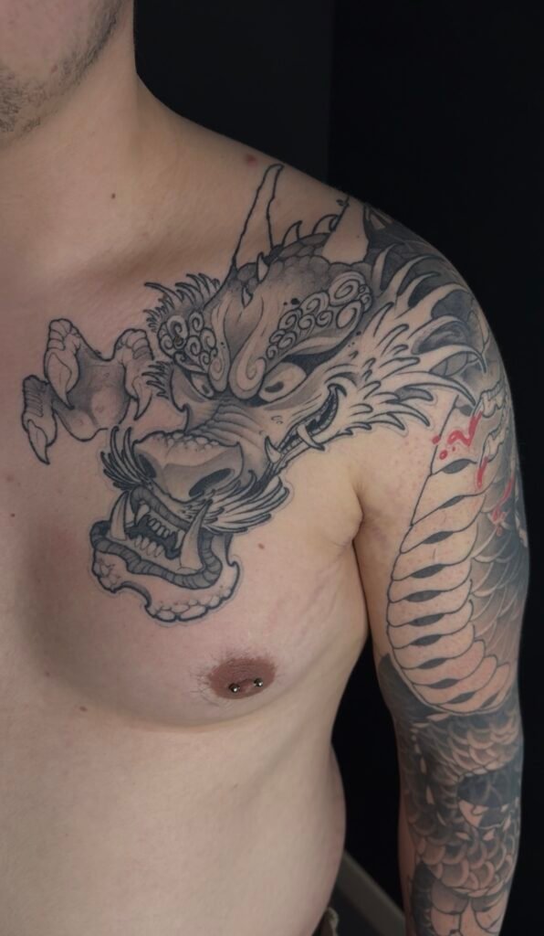 tattoo-japones-dibujo-manga-negro-mandala-1