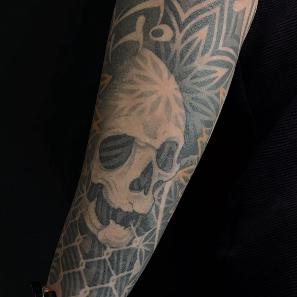 tattoo-geometrico-ornamental-calavera