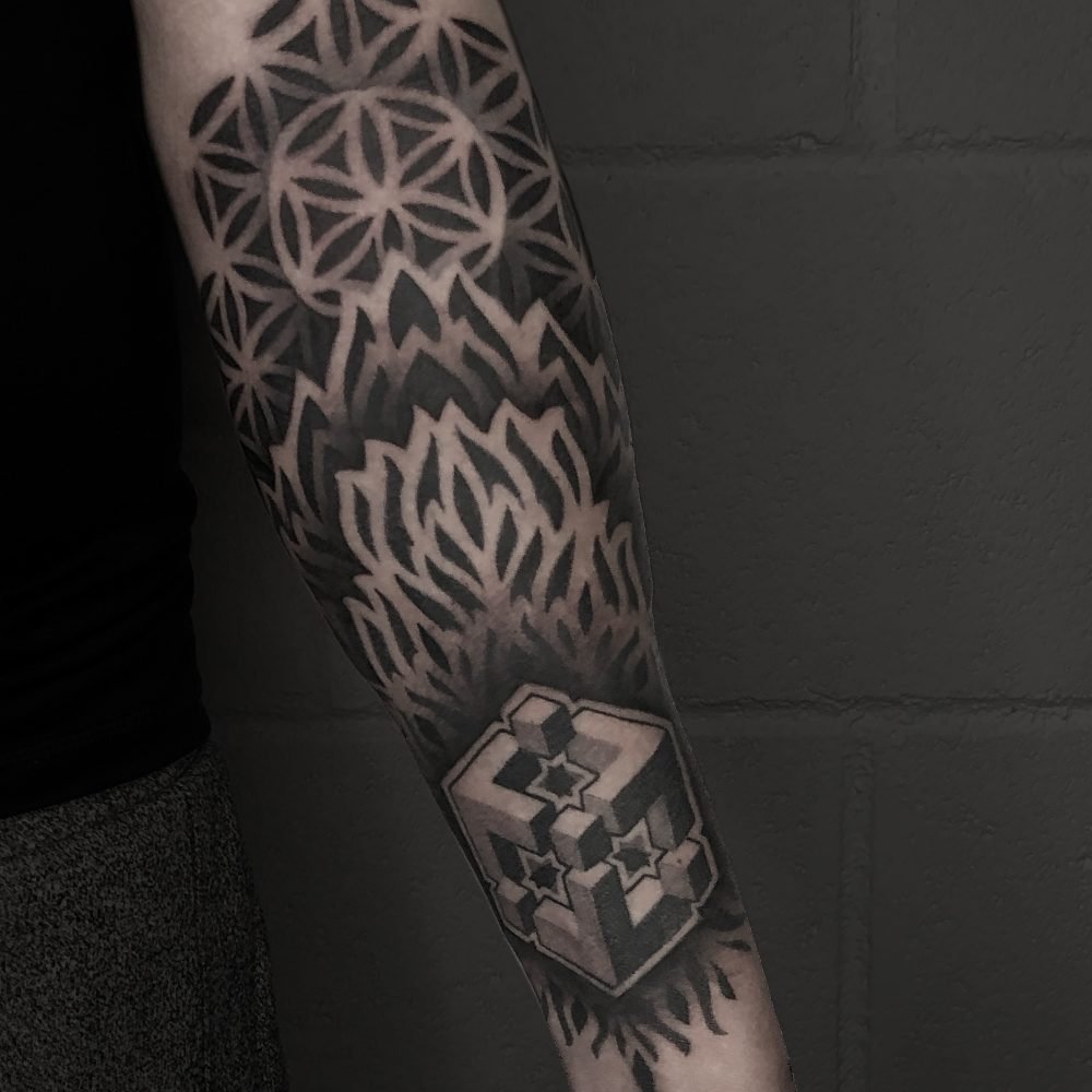 tattoo-geometrico-ornamental-cubismo