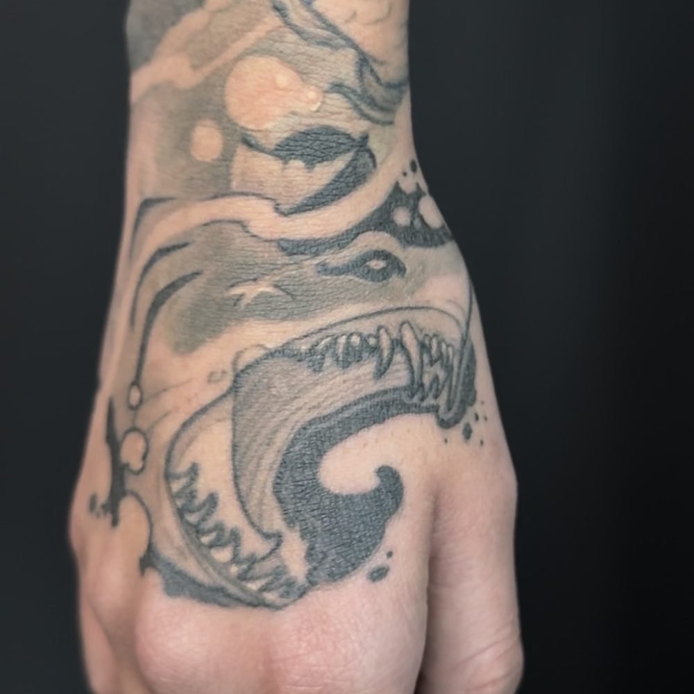 tattoo-illustrativo-mano